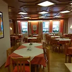 מלון Am Kuhbogen