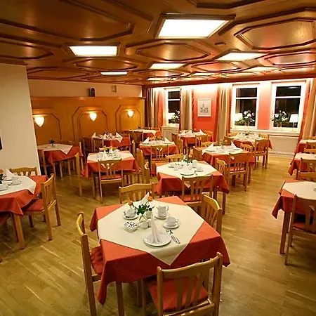 Am Kuhbogen Hotel 3*